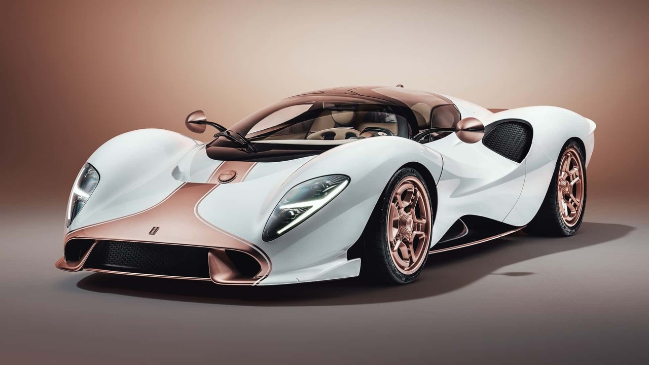 Otomobil Dünyasının Yeni Sanat Eseri: De Tomaso P72 Üretime Hazır! 700 Beygirlik V8 Canavarı ve 1,8 Milyon Dolarlık Fiyatıyla Tanışın