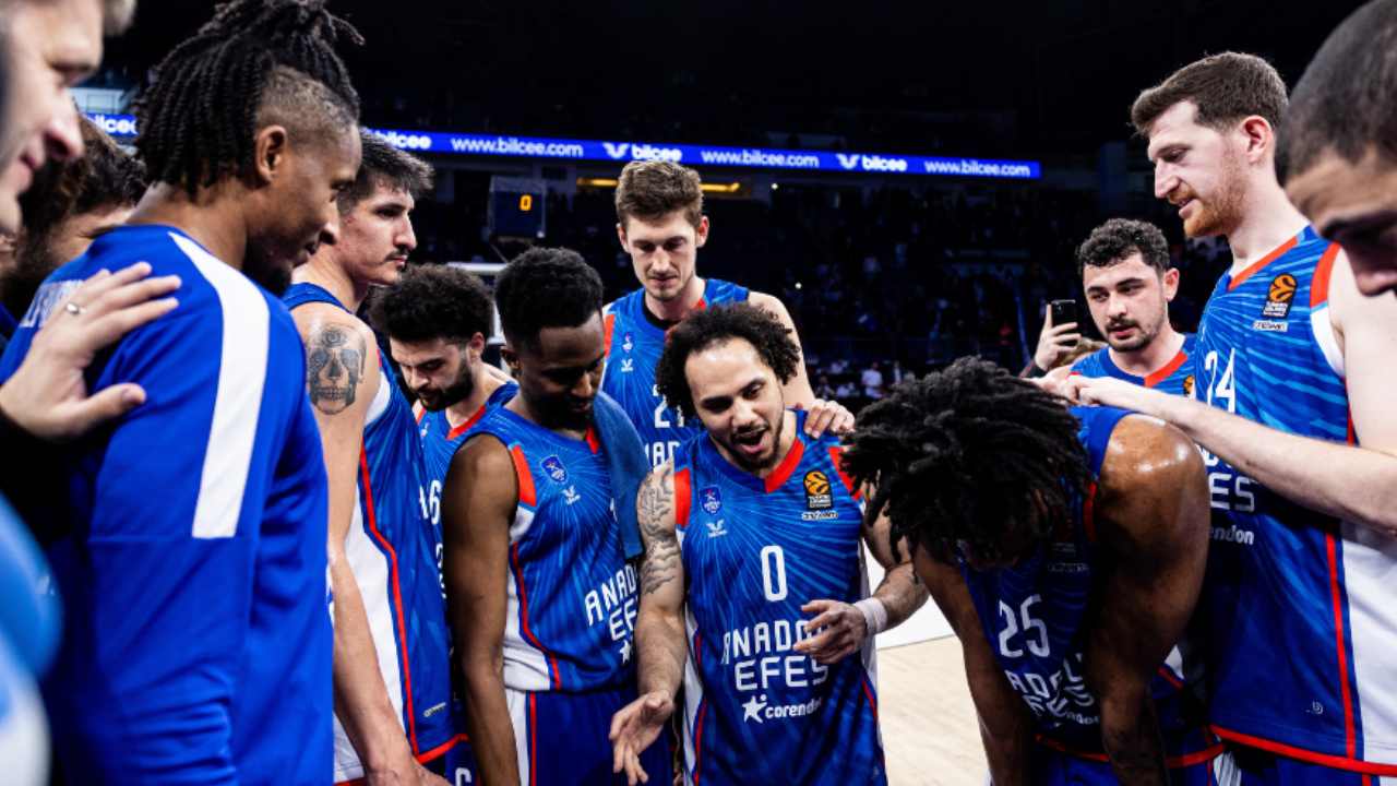 Anadolu Efes, EuroLeague Maçı