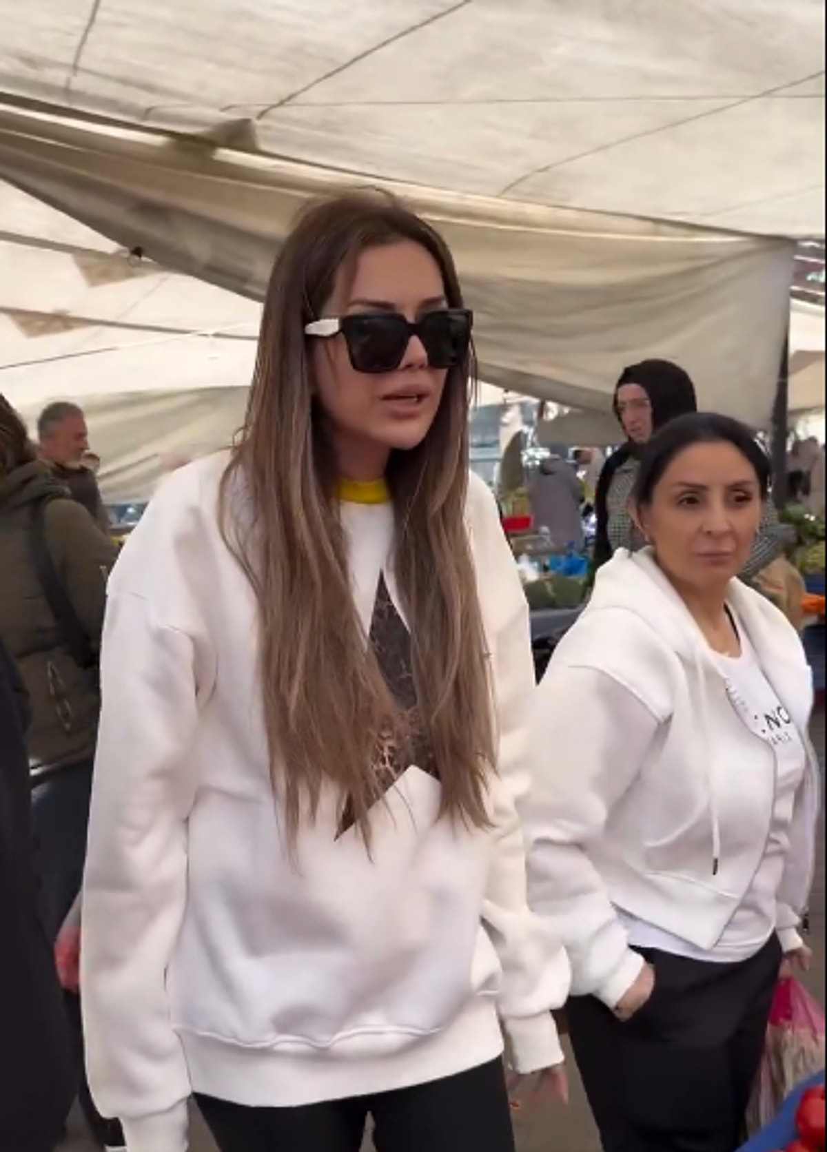 Dilan Polat'ın pazarda yaşadığı olay