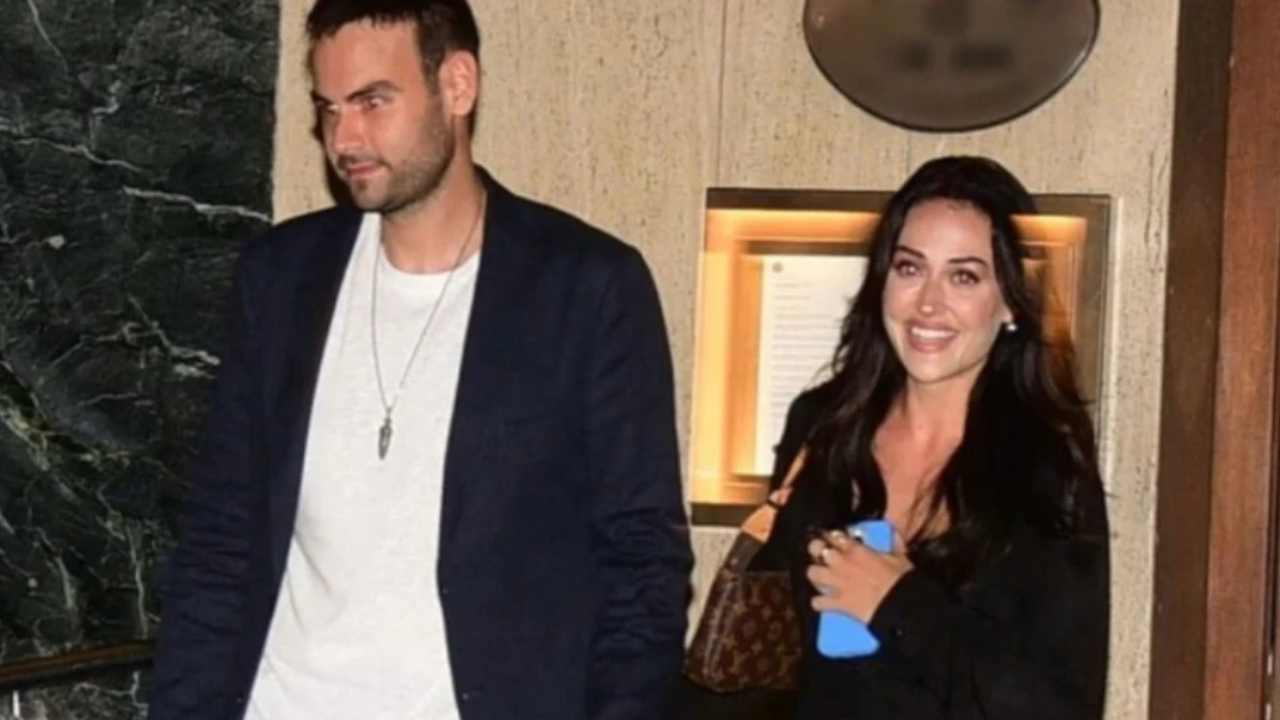 Esra Bilgiç ve Faruk Sabancı