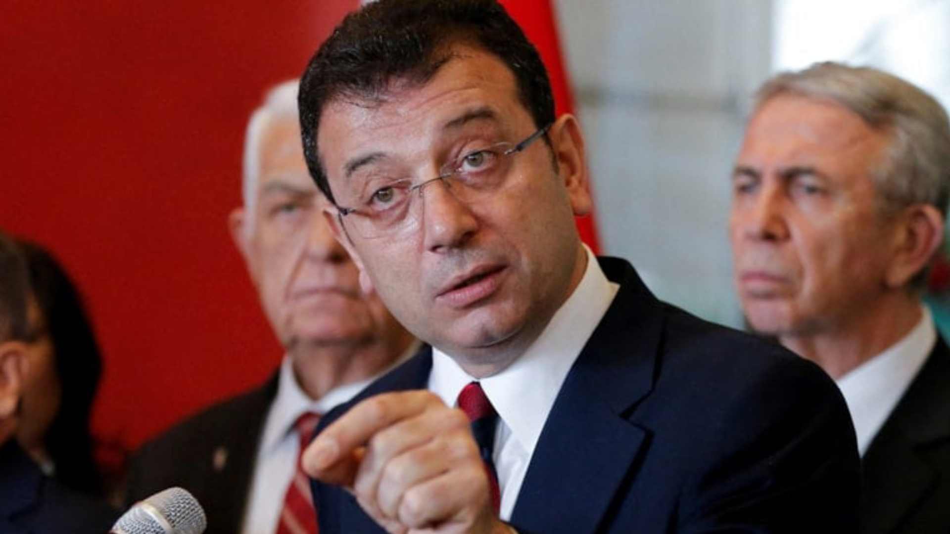 İstanbul Büyükşehir Belediye Başkanı Ekrem İmamoğlu