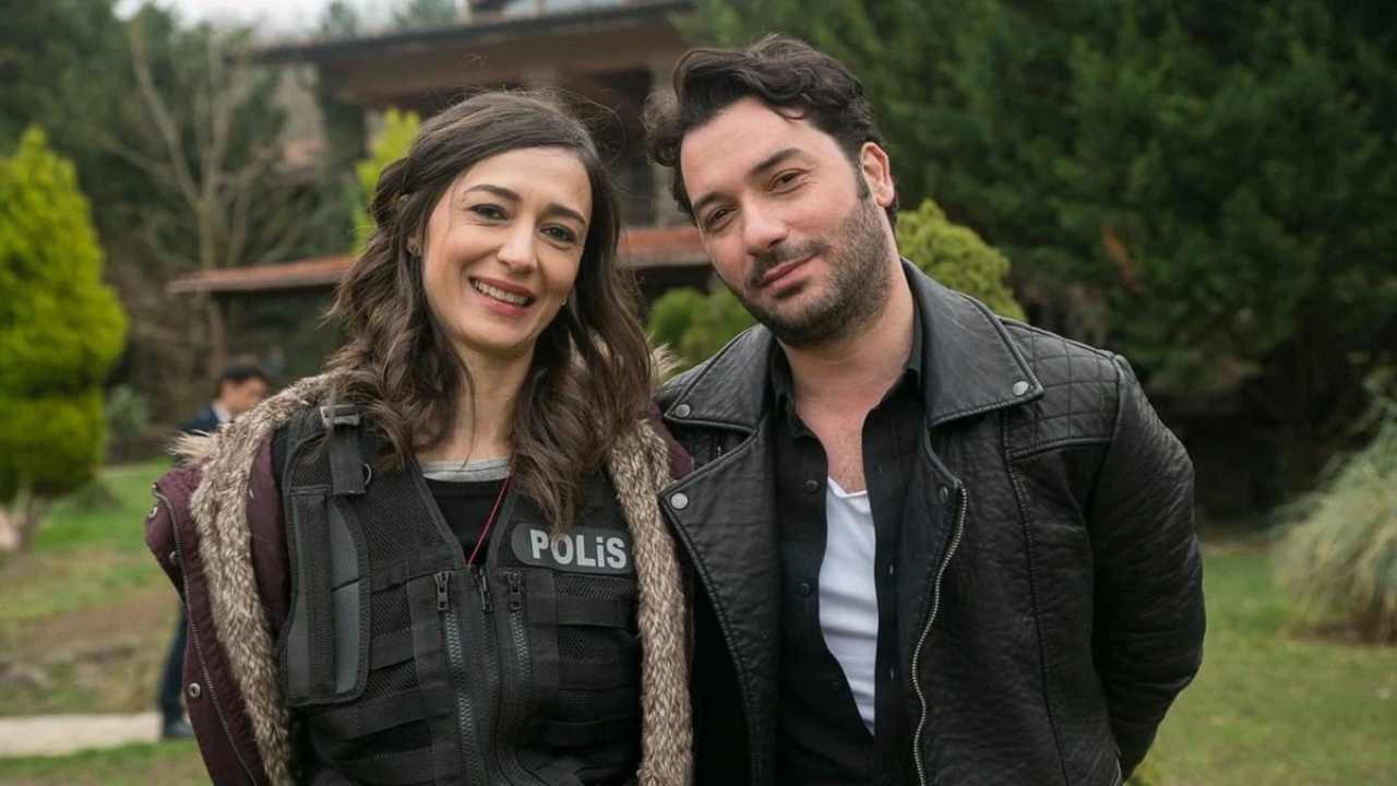 Özlem Çınar Aka Sokaklar Dizisi