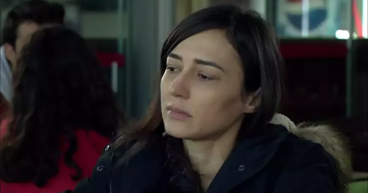 Özlem Çınar Aka Sokaklar Dizisi