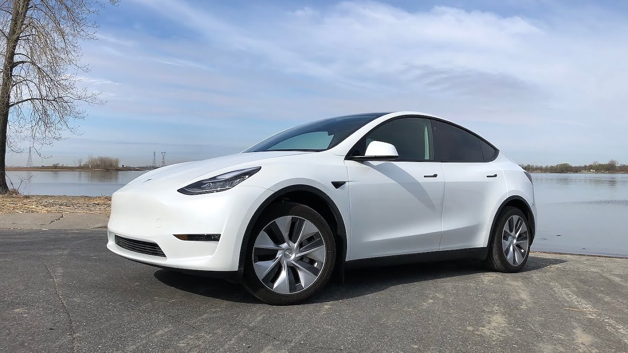 Tesla model Y SR